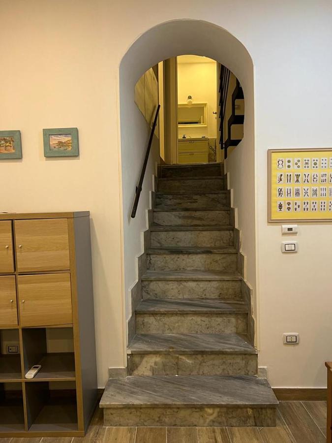 Apartamento Casa Gaia A Due Passi Dal Duomo Nápoles Exterior foto